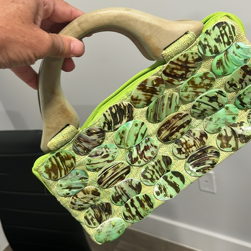 Handbag - Picture 5 of 5